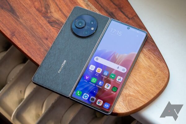 Tecno Smartphones – Phantom, Camon, Pova, Spark & Pop Series