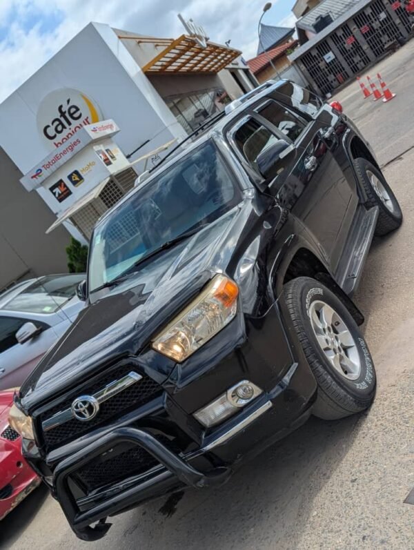 Toyota 4Runner 2013 – Automatic 4x4 | Full Option