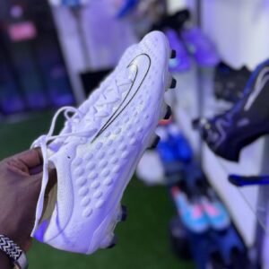 Nike Phantom Football Boots (FG/AG) Size 38-45