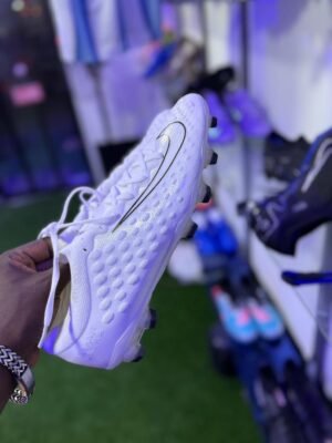 Nike Phantom Football Boots (FG/AG) Size 38-45